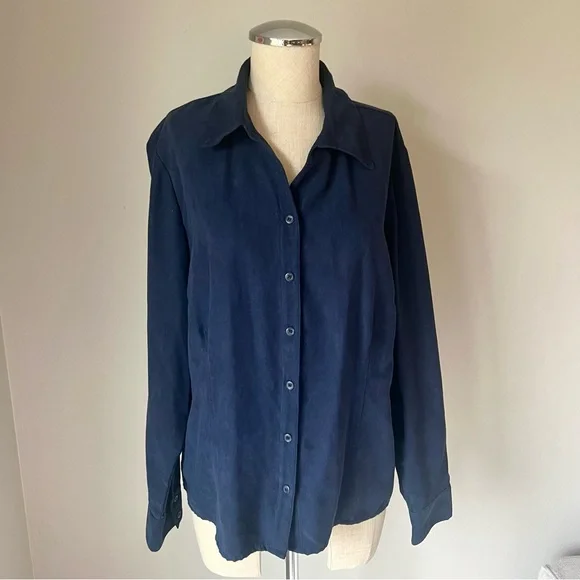 Faux suede navy blue button up blouse - shacket - Picture 3 of 9